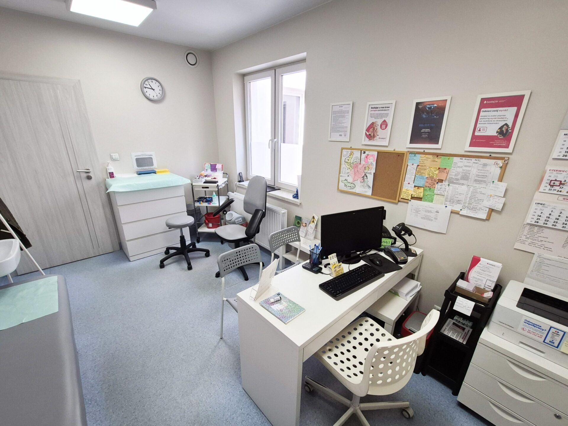 Punkt Pobrań Wieluń ul. Szkolna badaj.to