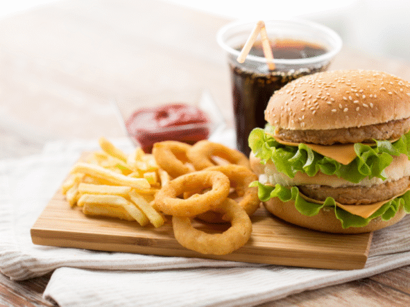 Żywność wysoko przetworzona. Dlaczego powinna zniknąć z diety?